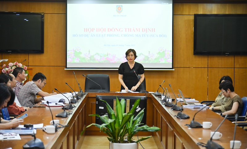 Họp Hội đồng thẩm định Hồ sơ dự án Luật Phòng, chống ma túy (sửa đổi)